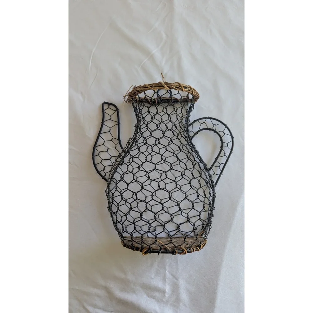 Vintage Farmhouse Black Chicken Wire Teapot Wall Hanging Basket Wicker Trim